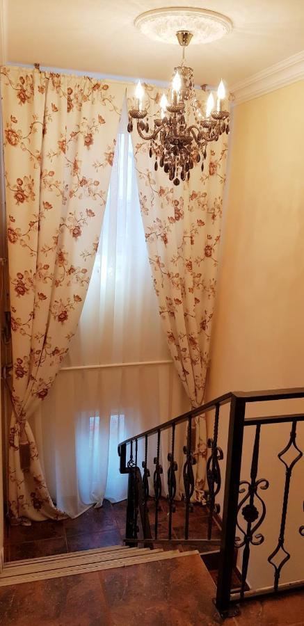 Cazare La Troita Hotel Codlea Bagian luar foto
